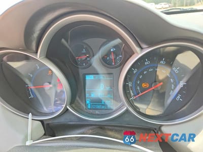 Zdjęcie 9 z 13 samochodu: 2013 CHEVROLET CRUZE LS VIN:1G1PB5SH9D7251842 - miniatura