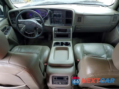 Zdjęcie 8 z 12 samochodu: 2005 GMC NEW SIERRA K1500 VIN:2GTEK13T651160004 - miniatura