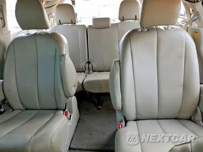 Zdjęcie 10 z 13 samochodu: 2012 TOYOTA SIENNA LE VIN:5TDJK3DC5CS037955 - miniatura
