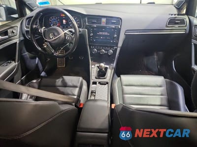 Zdjęcie 8 z 12 samochodu: 2018 VOLKSWAGEN GOLF R VIN:WVWWF7AUXJW153633 - miniatura