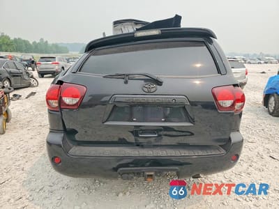 Zdjęcie 6 z 13 samochodu: 2019 TOYOTA SEQUOIA TRD SPORT VIN:5TDBY5G15KS174210 - miniatura