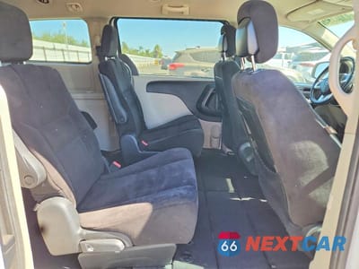 Zdjęcie 11 z 13 samochodu: 2014 DODGE GRAND CARAVAN SXT VIN:2C4RDGCG5ER344885 - miniatura