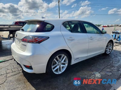 Trzecie zdjęcie samochodu z tyłu: 2015 LEXUS CT 200 VIN:JTHKD5BH4F2212134 - miniatura