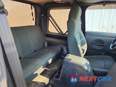 Zdjęcie 11 z 13 samochodu: 2006 JEEP WRANGLER X VIN:1J4FA39S86P750933 - miniatura