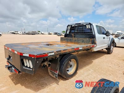 Trzecie zdjęcie samochodu z tyłu: 2019 FORD F550 SUPER DUTY VIN:1FD0X5HT6KED92913 - miniatura