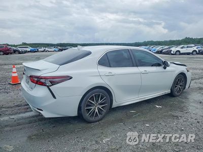 Trzecie zdjęcie samochodu z tyłu: 2024 TOYOTA CAMRY SE VIN:4T1T11AKXRU189628 - miniatura
