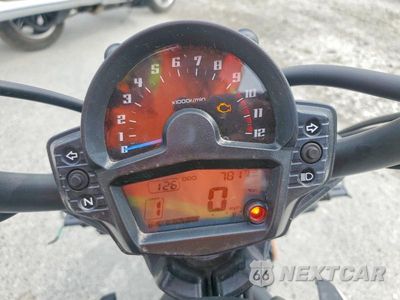 Zdjęcie 7 z 9 samochodu: 2022 KAWASAKI EN650 C VIN:JKAENEC10NDA04247 - miniatura