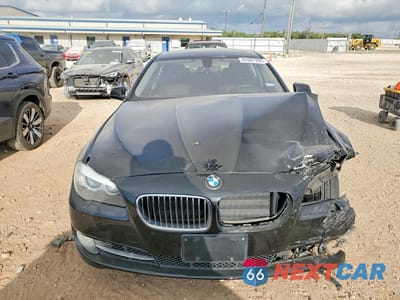 Piąte zdjęcie samochodu w środku: 2013 BMW 528 XI VIN:WBAXH5C58DDW14639 - miniatura