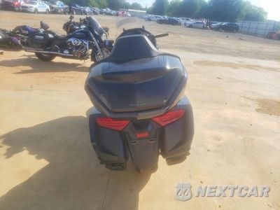 Czwarte zdjęcie samochodu z boku: 2022 HONDA GL1800 VIN:JH2SC7907NK400121 - miniatura