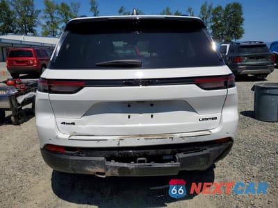 Zdjęcie 6 z 13 samochodu: 2024 JEEP GRAND CHEROKEE LIMITED VIN:1C4RJHBG6RC680303 - miniatura