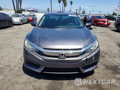 Piąte zdjęcie samochodu w środku: 2018 HONDA CIVIC LX VIN:2HGFC2F59JH596658 - miniatura