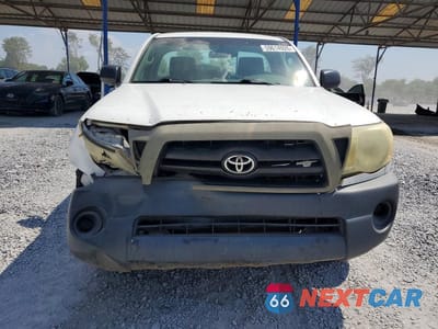 Piąte zdjęcie samochodu w środku: 2007 TOYOTA TACOMA BASE VIN:5TENX22N37Z444277 - miniatura