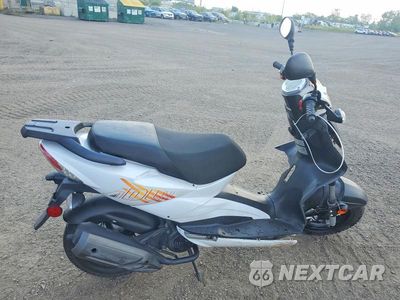 2022 CF MOTO SCOOTER RFLDA0518NA004572 - główne zdjęcie licytacji z USA - miniatura