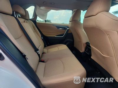 Zdjęcie 11 z 13 samochodu: 2021 TOYOTA RAV4 VIN:2T3W1RFV4MC108235 - miniatura