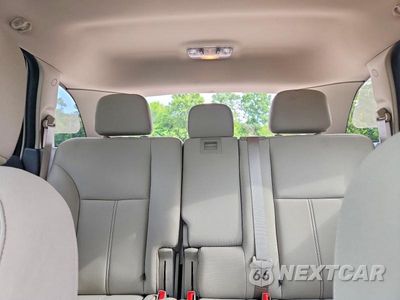 Zdjęcie 10 z 13 samochodu: 2011 FORD EDGE SE VIN:2FMDK3GC2BBB02877 - miniatura