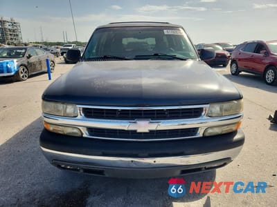 Piąte zdjęcie samochodu w środku: 2003 CHEVROLET SUBURBAN C1500 VIN:3GNEC16Z03G213255 - miniatura