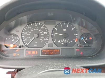 Zdjęcie 9 z 12 samochodu: 2004 BMW 325 I VIN:WBAET37464NH05997 - miniatura