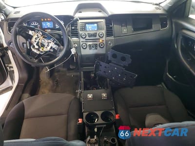 Zdjęcie 8 z 12 samochodu: 2019 FORD TAURUS POLICE INTERCEPTOR VIN:1FAHP2MK6KG101825 - miniatura