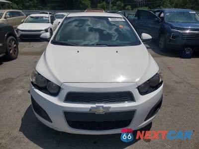 Piąte zdjęcie samochodu w środku: 2012 CHEVROLET SONIC LT VIN:1G1JC6SH2C4155270 - miniatura
