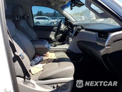 Zdjęcie 7 z 13 samochodu: 2015 CHEVROLET SUBURBAN C1500 LT VIN:1GNSCJKC1FR639836 - miniatura