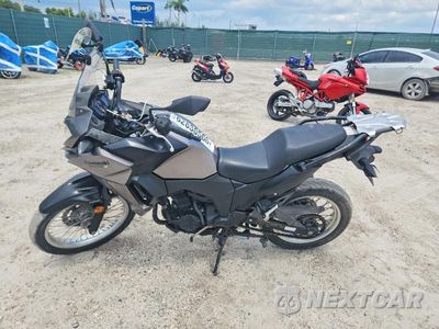 Trzecie zdjęcie samochodu z tyłu: 2017 KAWASAKI KLE300 C VIN:JKALE8C12HDA00956 - miniatura