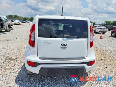 Zdjęcie 6 z 13 samochodu: 2012 KIA SOUL BASE VIN:KNDJT2A57C7402577 - miniatura
