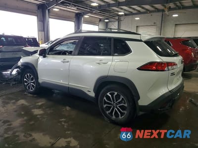 Drugie zdjęcie samochodu z przodu: 2023 TOYOTA COROLLA CROSS HYBRID SE VIN:7MUFBABG4PV011178 - miniatura
