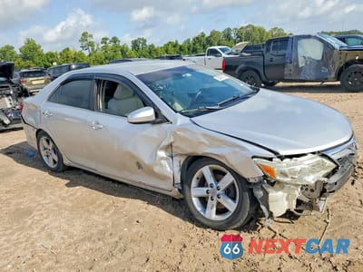 Czwarte zdjęcie samochodu z boku: 2012 TOYOTA CAMRY HYBRID LE VIN:4T1BD1FK1CU029415 - miniatura