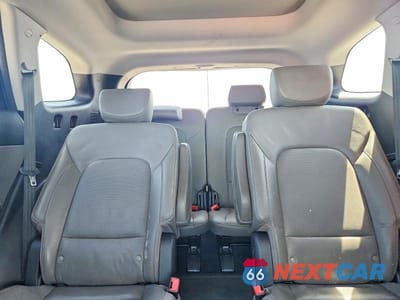 Zdjęcie 10 z 13 samochodu: 2017 HYUNDAI SANTA FE LIMITED ULTIMATE VIN:KM8SR4HF7HU201473 - miniatura