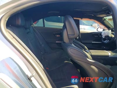 Zdjęcie 10 z 12 samochodu: 2023 MERCEDES-BENZ C 300 VIN:W1KAF4GB9PR136124 - miniatura