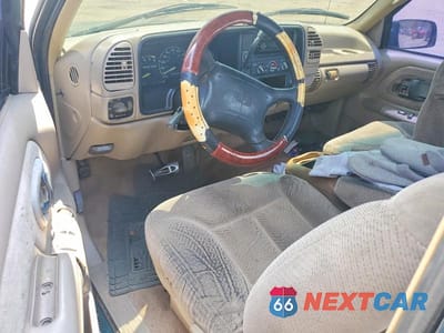 Zdjęcie 8 z 12 samochodu: 1996 GMC SIERRA C1500 VIN:1GTEC19R9TE549031 - miniatura