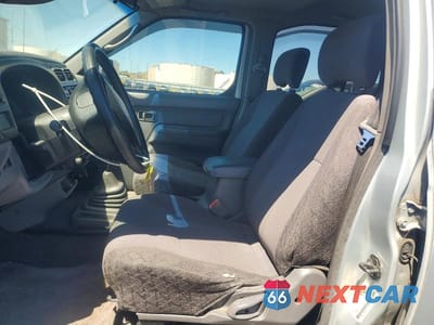Zdjęcie 7 z 12 samochodu: 2000 NISSAN XTERRA XE VIN:5N1DD28T8YC528178 - miniatura