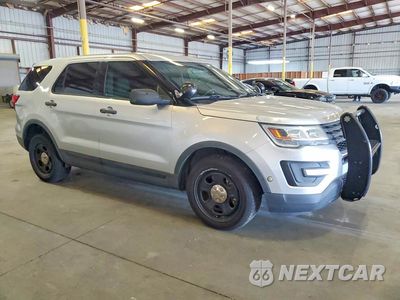 Czwarte zdjęcie samochodu z boku: 2016 FORD EXPLORER POLICE INTERCEPTOR VIN:1FM5K8AR9GGC61006 - miniatura