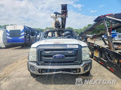 Piąte zdjęcie samochodu w środku: 2016 FORD F550 SUPER DUTY BUCKET TRUCK VIN:1FDUF5HT6GEA65696 - miniatura