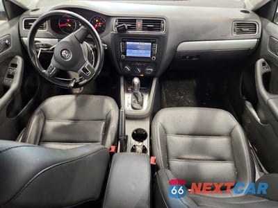 Zdjęcie 8 z 12 samochodu: 2014 VOLKSWAGEN JETTA SE VIN:3VWD17AJ9EM361842 - miniatura