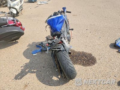 Czwarte zdjęcie samochodu z boku: 2006 YAMAHA YZFR6 L VIN:JYARJ12E16A008920 - miniatura
