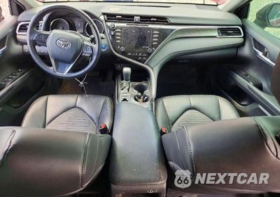 Zdjęcie 8 z 12 samochodu: 2018 TOYOTA CAMRY HYBRID SE VIN:4T1B21HK3JU506815 - miniatura
