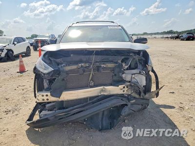 Piąte zdjęcie samochodu w środku: 2024 TOYOTA HIGHLANDER XLE VIN:5TDKDRBH6RS549734 - miniatura