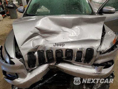 Zdjęcie 12 z 14 samochodu: 2017 JEEP CHEROKEE LATITUDE VIN:1C4PJMCS1HW538683 - miniatura