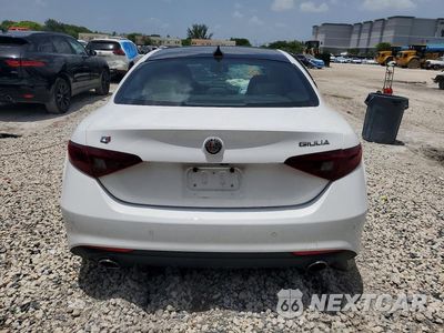 Zdjęcie 6 z 12 samochodu: 2020 ALFA ROMEO GIULIA TI VIN:ZARFANBN8L7629553 - miniatura