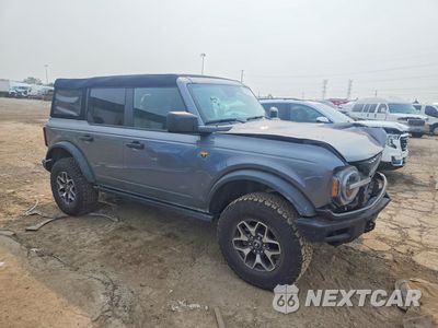 Czwarte zdjęcie samochodu z boku: 2024 FORD BRONCO BADLANDS VIN:1FMEE9BP9RLA36606 - miniatura