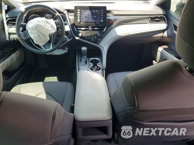 Zdjęcie 8 z 12 samochodu: 2022 TOYOTA CAMRY LE VIN:4T1C11AK3NU033845 - miniatura