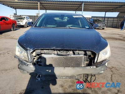 Piąte zdjęcie samochodu w środku: 2016 BUICK LACROSSE VIN:1G4GB5G36GF174051 - miniatura