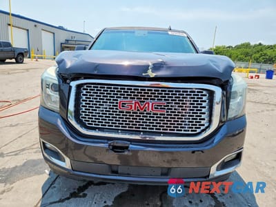 Piąte zdjęcie samochodu w środku: 2015 GMC YUKON XL DENALI VIN:1GKS2JKJ3FR232812 - miniatura