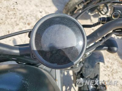 Zdjęcie 7 z 9 samochodu: 2025 HONDA CMX500 A VIN:MLHPC5652S5801067 - miniatura