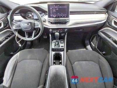 Zdjęcie 8 z 13 samochodu: 2024 JEEP COMPASS SPORT VIN:3C4NJDAN5RT612716 - miniatura