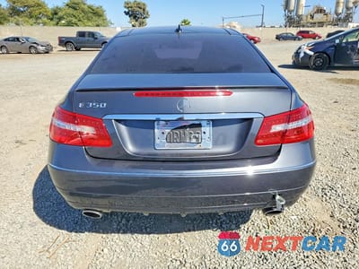 Zdjęcie 6 z 12 samochodu: 2013 MERCEDES-BENZ E 350 VIN:WDDKJ5KB1DF202811 - miniatura