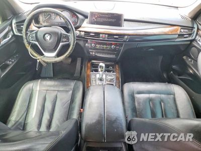 Zdjęcie 8 z 12 samochodu: 2015 BMW X5 SDRIVE35I VIN:5UXKR2C58F0H36745 - miniatura