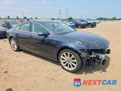 Czwarte zdjęcie samochodu z boku: 2014 AUDI A7 PRESTIGE VIN:WAU2MBFCXEN028969 - miniatura
