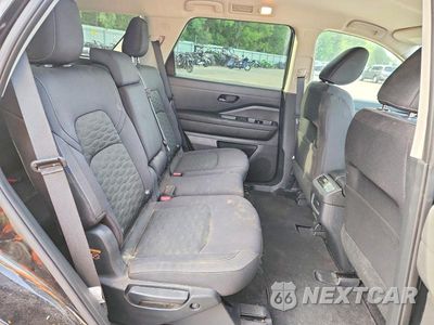 Zdjęcie 11 z 13 samochodu: 2025 NISSAN PATHFINDER SV VIN:5N1DR3BA6SC283628 - miniatura
